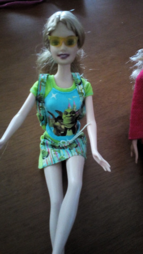 Imagen 2 de 7 de Muñecas De Barbies Originales, Edición Especial De Sherk,elm