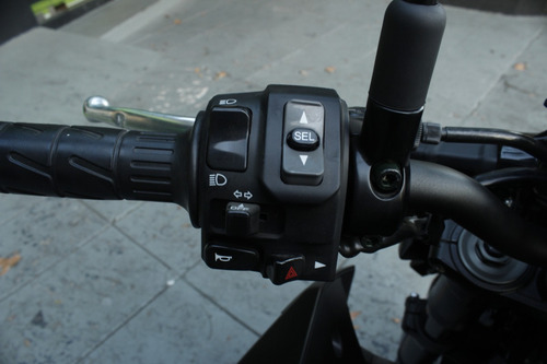 Imagen 17 de 25 de Kawasaki Z900- Entrega En El Día! Llévatela Con Accesorios!!