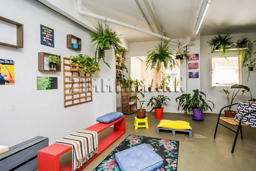 Apartamento Com Excelente Custo - 62m², Primeiro Andar, 3 Quartos, 2 Banheiros, 1 Vaga - Com Sala De Convivência, Bicicletário E $500 Condomínio.