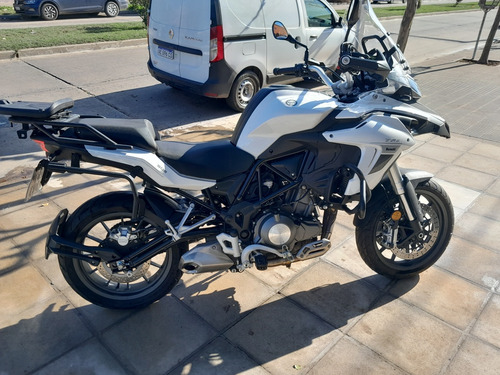 Imagen 4 de 8 de Benelli Trk 502