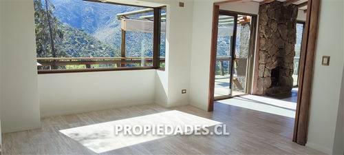 Imagen 3 de 27 de Casa En Condominio En Arriendo En Lo Barnechea