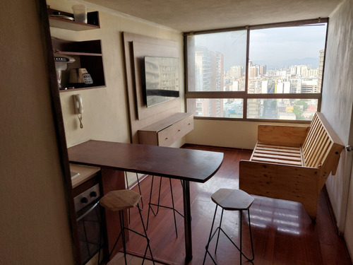 Gran Oportunidad Venta  Departamento Carmen 110, Santiago