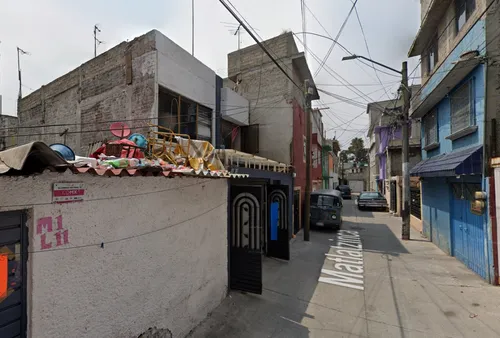 Remate De Casa En Carlos Zapata Vela