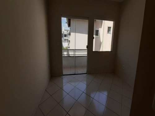 Imagem 11 de 15 de Casa Duplex Com 2 Suítes No Bairro Village - 684 - 34826913