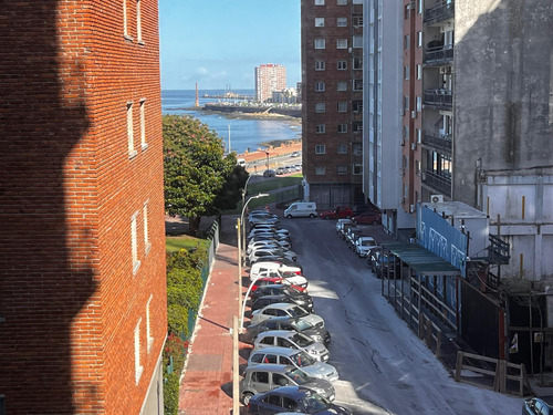 Apartamento - Venta - Centro Con Renta
