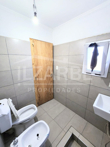 Casa Sobre Calle Saturnino Justo