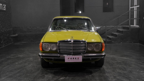 Mercedes Benz 300d 1982 Verde Diesel Impecable!!