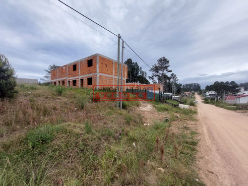 Terreno Altos De La Laguna