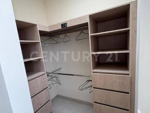 Casa En Venta En Condominio Al Norte De Aguascalientes