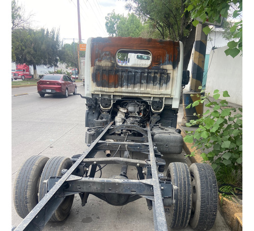 Cabstar Nt400 Por Partes