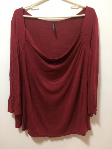 Remera Roja Manga Larga