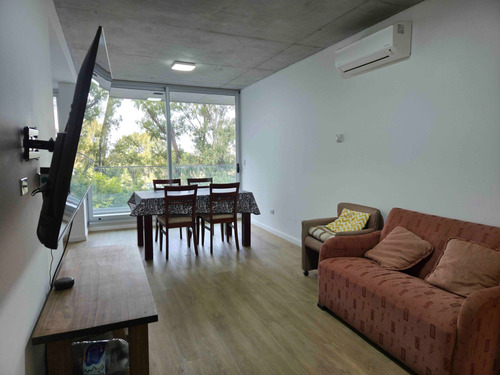Alquiler 4 Ambientes De Categoria Cochera Y Amenities Olivos