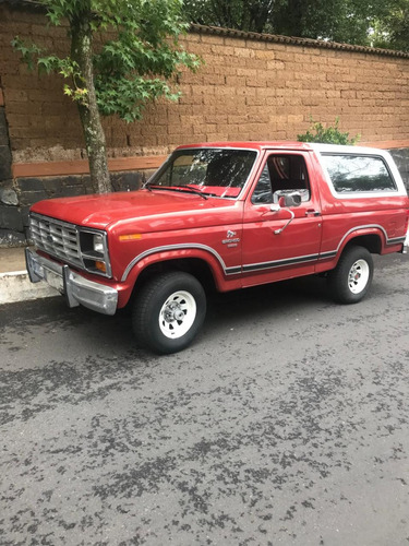 Ford Bronco X L T Modelo 1983