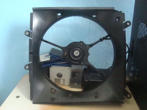 Imagen 2 de 7 de Motor Y Base De Ventilador De Toyota Corolla (baby Camry)