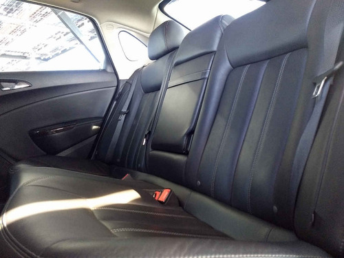 Imagen 10 de 15 de Buick Verano 2013 4p L4/2.0/t Aut.