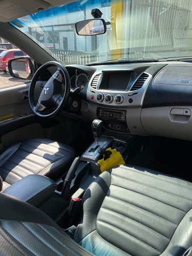 Mitsubishi L200 3.5 Triton Hpe Flex Cab. Dupla 4x4 Aut. 4p