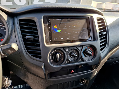 Mitsubishi L200 L200 Katana D/C 2.4 TD MT CR