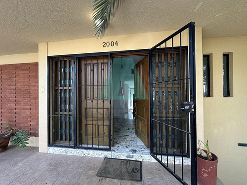 Casa En Renta Para Oficinas En Colonia Cuauhtemoc, Gusval