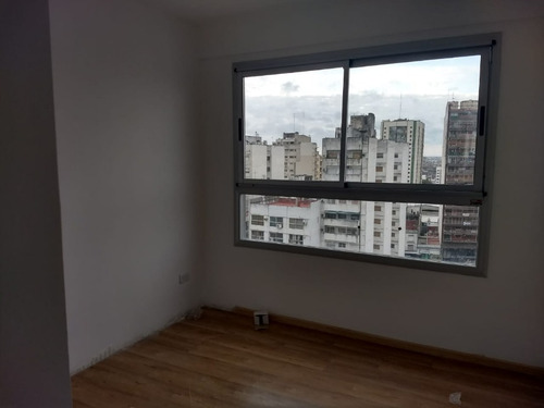 Imagen 10 de 16 de Departamento En Venta En Avellaneda Oeste
