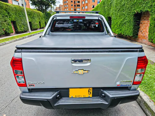 Chevrolet D-Max LS MT 2.5L 4X4 AA 2AB ABS DIESEL FE