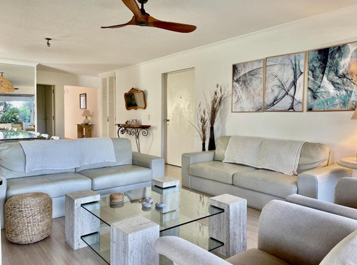 Departamento En Venta De 3 Dormitorios Punta Del Este Playa Mansa