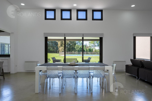 Venta Casa 9 Amb 7000 M2 Chacras De Open Door