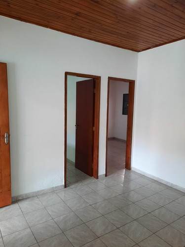 Imóvel Com 3 Casas No Terreno