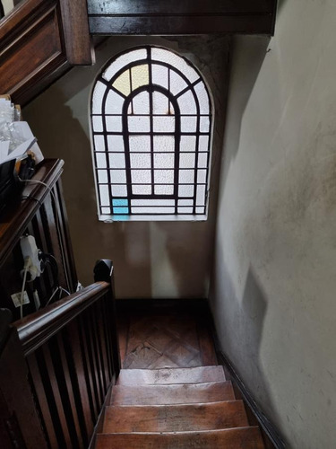Imagen 13 de 30 de Casa -buenos Aires Esq Colon