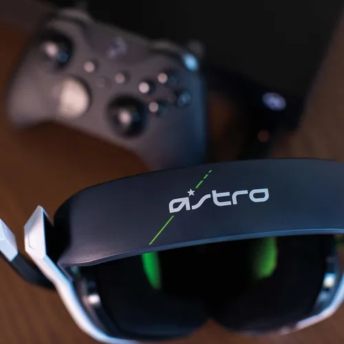 Auriculares Astro Gaming A20, Inalámbricos, Dolby Atmos