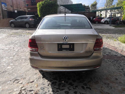 Imagen 6 de 14 de Volkswagen Vento 2018 1.6 Confortline Mt
