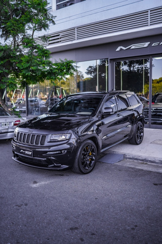 Imagen 1 de 19 de Jeep Grand Cherokee Srt