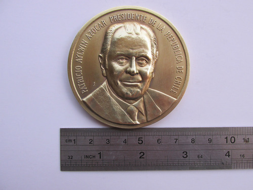 Gran Antigua Medalla Presidente Chile Patricio Aylwin Bronce (Usado)