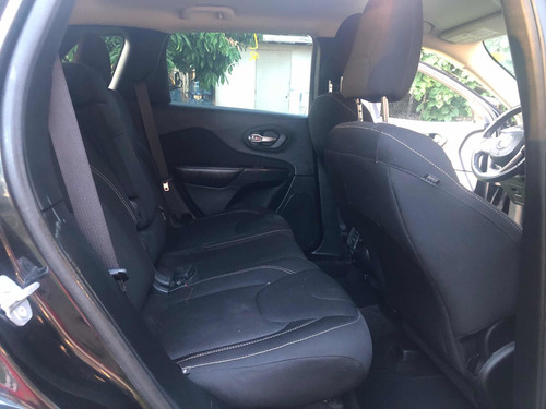 Imagen 13 de 15 de 2018 Jeep Cherokee Sport