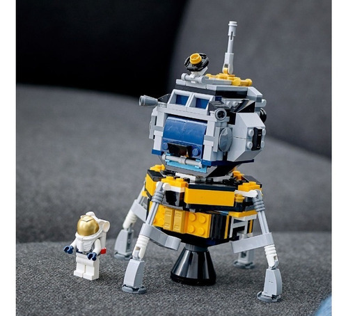 Imagem 10 de 10 de Lego Creator 3 Em 1 Aventura De Ônibus Espacial 486pçs 31117