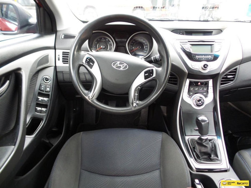 Imagen 15 de 15 de Hyundai Elantra Gls I35