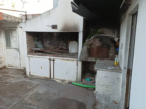 Imagen 6 de 14 de Departamento Tipo Casa En Venta En Lanus Oeste