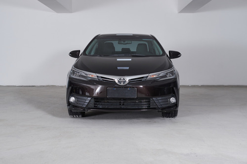 Imagen 8 de 12 de Toyota 2017 Corolla 1.8 Se-g L/17 Cvt