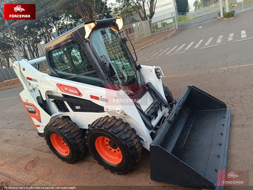 Mini-carregadeira Bobcat S570 Ref.236911