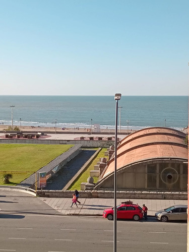 Alquiler Departamento Mar Del Plata 2025 Frente Al Mar Y Con Vistas Al Mar, A Pasos De La Playa Bristol, Del Torreón Y Del Casino. Imperdible Para Unas Vacaciones De Película