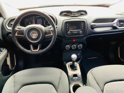 Imagen 12 de 13 de Jeep Renegade 2018 1.8 Sport