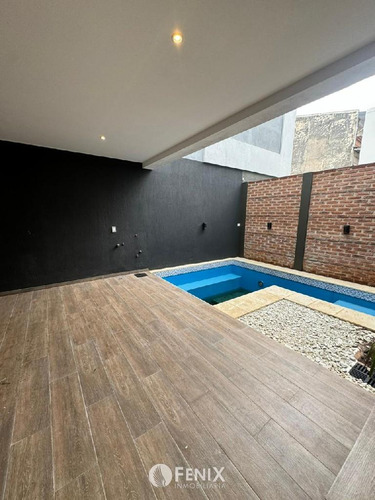Cfa195 - Duplex En Alquiler - Av. Maipu Y Costanera