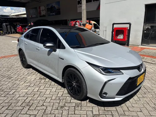 Toyota Corolla 1.8 Seg hybrid