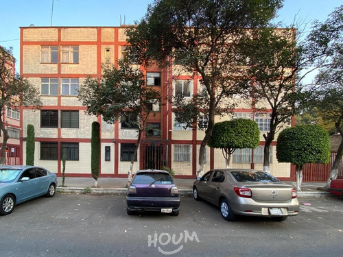 Imagen 2 de 13 de Departamento En Del Recreo, Azcapotzalco Con 2 Recámaras, 80 M², Id: 48173