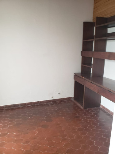 Ph Interno En Venta En Casco Urbano De La Plata.
