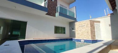 Imagem 2 de 14 de Casa No Litoral Com 4 Dormitórios Em Peruíbe-sp | 8149-pc