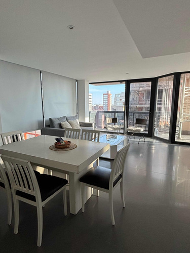 Departamento Duplex En Playa Grande Con Parrilla Y Cochera, Para 4 Solo Familias