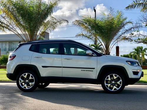 Imagem 2 de 15 de Jeep Compass