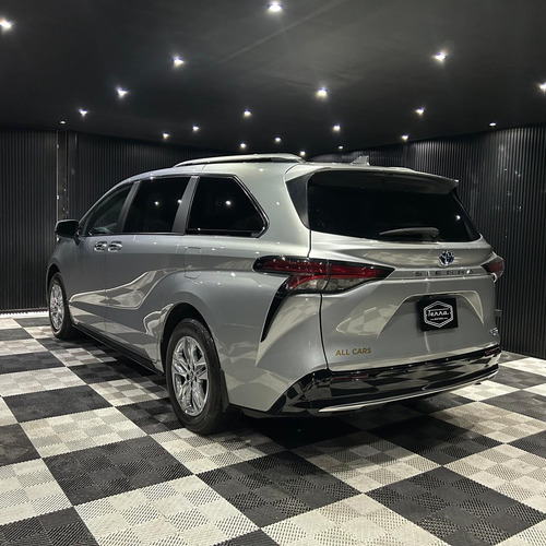 Toyota Sienna 2.5 Hev Platinum