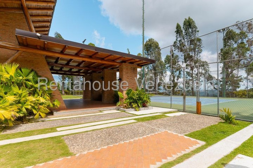 Casa En Venta En La Hatillana, El Hatillo.