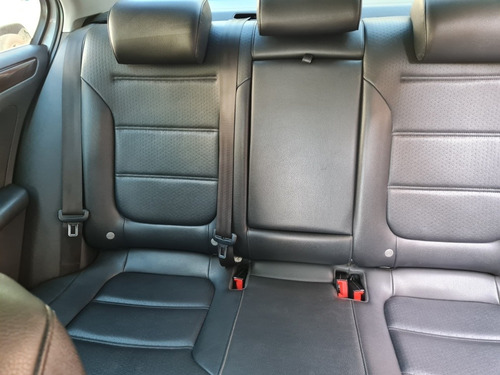 Volkswagen Vento 2.5 Luxury 170cv 2016